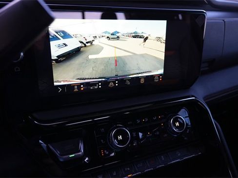 Used 2025 GMC Sierra 2500 AT4 w/ AT4 Premium Plus Package image 24