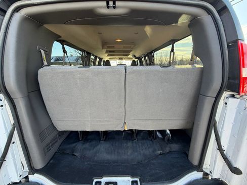 Used 2023 Chevrolet Express 3500 LS image 36