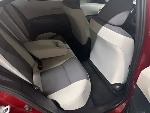 Used 2025 Toyota Corolla LE w/ Convenience Package FWD image 14