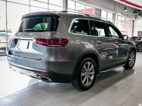 Used 2021 Mercedes-Benz GLS 450 4MATIC image 5