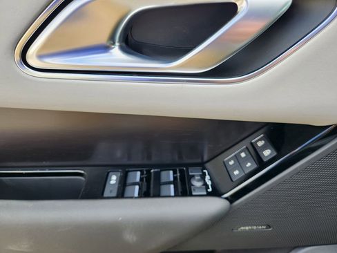 New 2026 Land Rover Range Rover Velar Dynamic SE AWD/4WD image 19