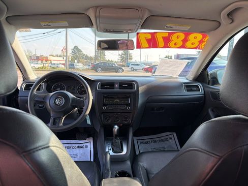 Used 2014 Volkswagen Jetta SE image 17