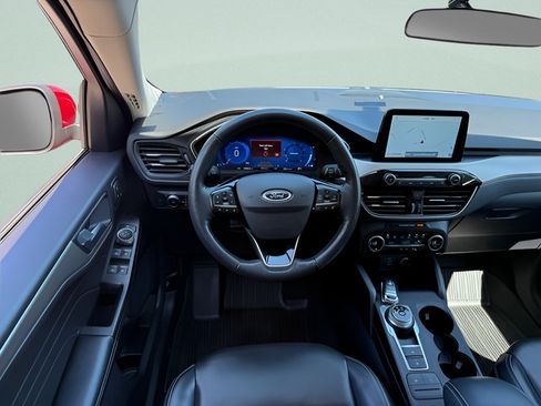 Certified 2021 Ford Escape SEL w/ Technology Package AWD/4WD image 7