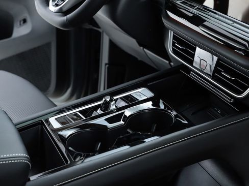 New 2026 Volkswagen Atlas SEL Premium R-Line image 34