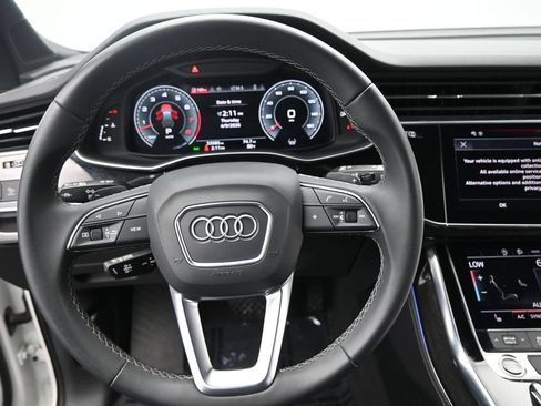 Used 2025 Audi Q7 3.0T Premium Plus AWD/4WD image 28