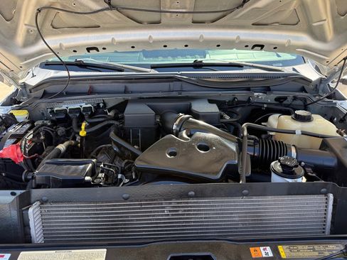 Used 2011 Ford F250 XL w/ PWR Equipment Group AWD/4WD image 32