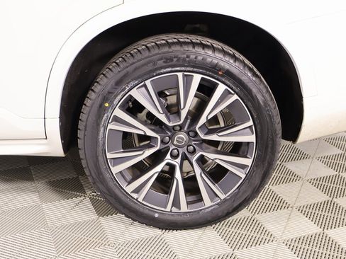 Used 2022 Volvo XC90 T5 Momentum image 20