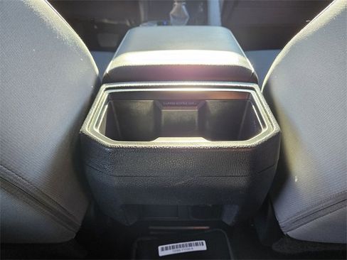 Used 2024 Toyota Tacoma 4x4 Double Cab image 10