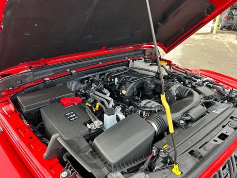 Used 2025 Jeep Gladiator Rubicon image 38