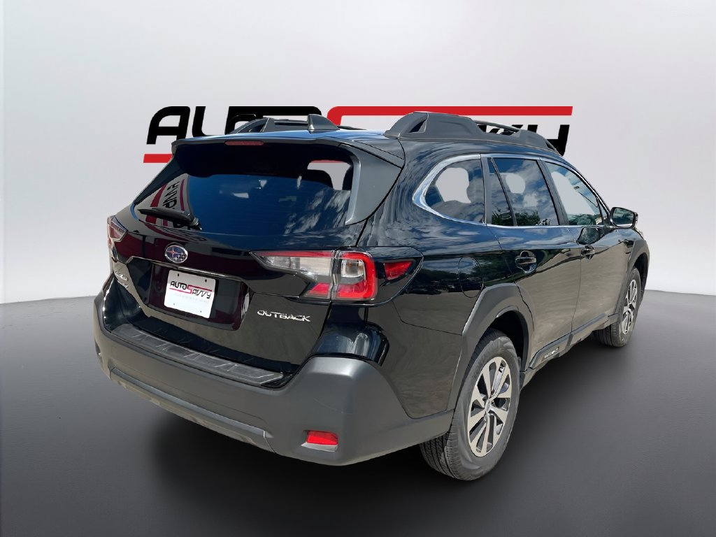 Used 2025 Subaru Outback Premium AWD/4WD image 7