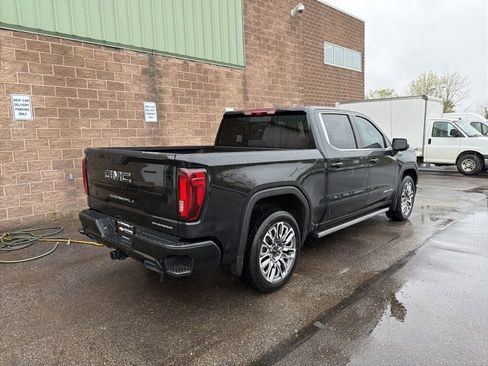 Used 2026 GMC Sierra 1500 Denali Ultimate AWD/4WD image 9
