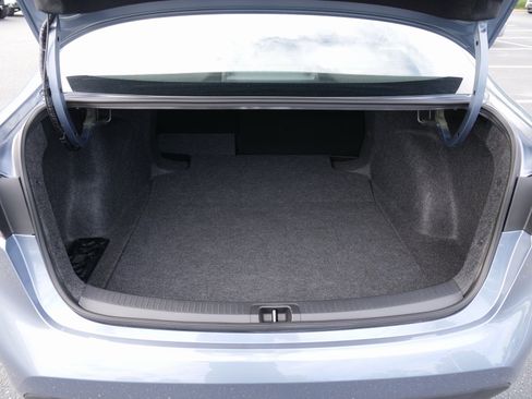 Used 2025 Toyota Corolla LE image 11