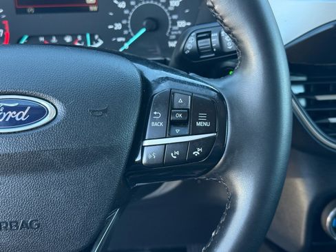 Used 2022 Ford Escape SE w/ Convenience Package image 18