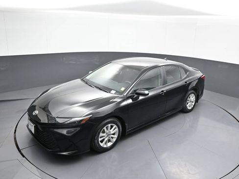 Certified 2025 Toyota Camry LE w/ Convenience Package FWD image 32