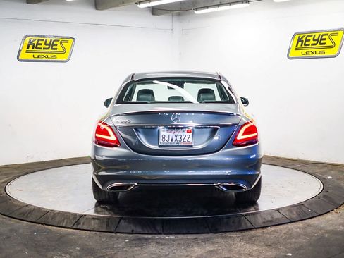Used 2019 Mercedes-Benz C 300 Sedan image 3