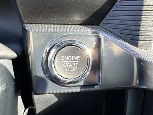 Used 2025 Ford F150 Raptor AWD/4WD image 47