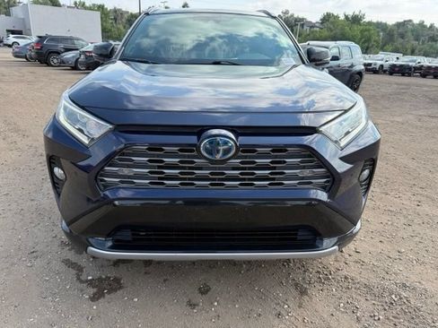 Used 2019 Toyota RAV4 XSE AWD/4WD image 9