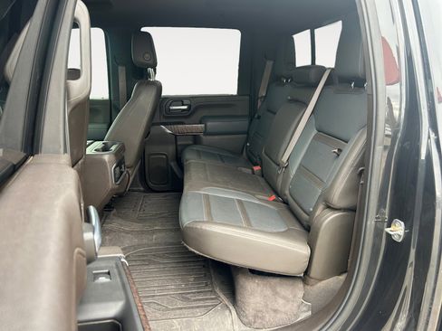 Used 2021 GMC Sierra 3500 Denali w/ Technology Package image 23