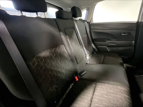 Used 2024 Mitsubishi Outlander Sport ES image 36