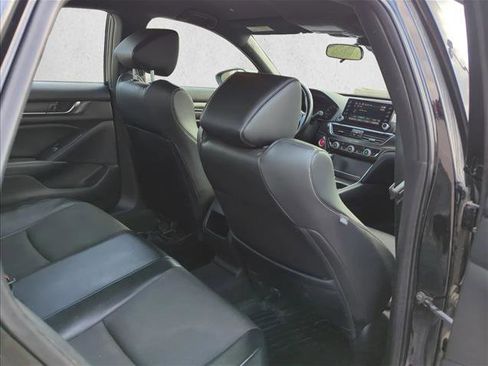 Used 2018 Honda Accord Sport image 20