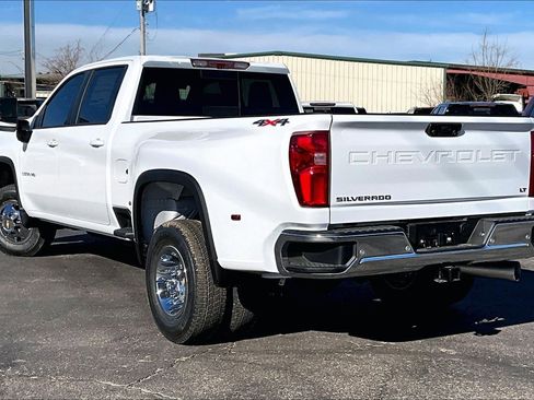 New 2026 Chevrolet Silverado 3500 LT w/ All Star Edition image 3