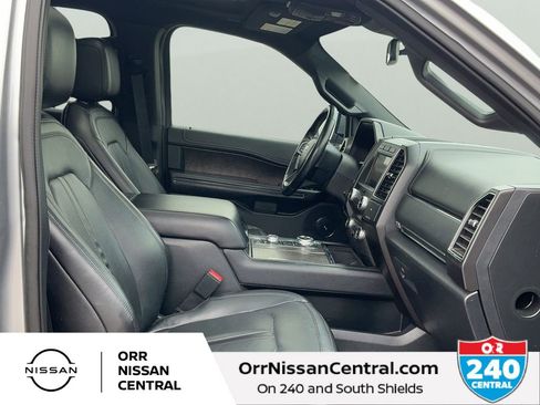 Used 2020 Ford Expedition Limited w/ Equipment Group 301A AWD/4WD image 11