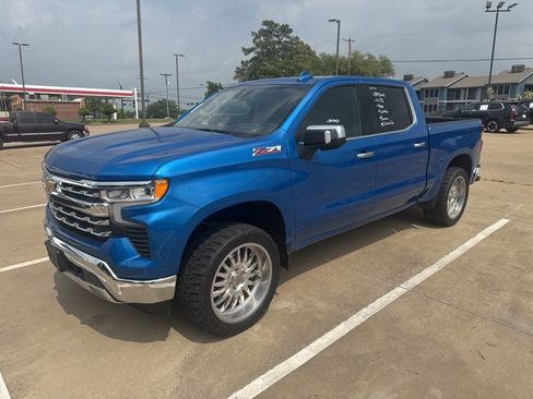 Used 2024 Chevrolet Silverado 1500 LTZ AWD/4WD image 1