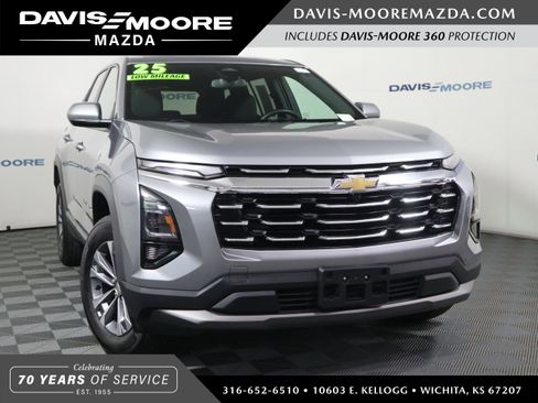 Used 2025 Chevrolet Equinox LT image 1