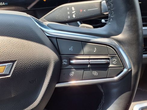Used 2025 Chevrolet Equinox LT FWD image 28