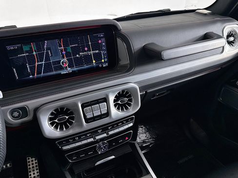 Certified 2024 Mercedes-Benz G 63 AMG 4MATIC w/ Manufactur Interior Package image 21