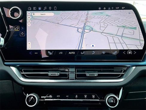 New 2026 Chevrolet Equinox EV LT image 9