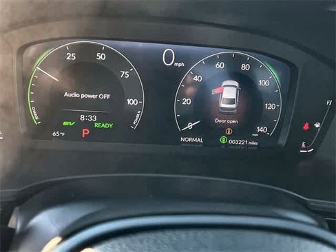 Certified 2025 Honda Civic Sport Touring image 19