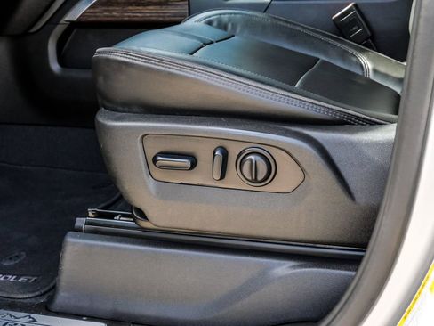 Used 2023 Chevrolet Silverado 2500 High Country image 29