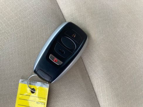 Used 2016 Nissan Rogue SV image 33