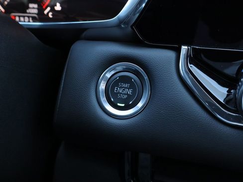 Used 2026 GMC Canyon Elevation w/ Convenience Package image 17