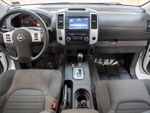 Used 2021 Nissan Frontier SV RWD image 17