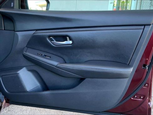 Used 2025 Nissan Sentra SV w/ Trunk Package FWD image 24