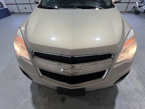 Used 2012 Chevrolet Equinox LT w/ Driver Convenience Package image 3