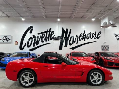 Used 2000 Chevrolet Corvette Convertible w/ Performance Handling Pkg image 9