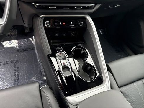 Certified 2025 Audi Q5 Premium Plus w/ Premium Plus image 18