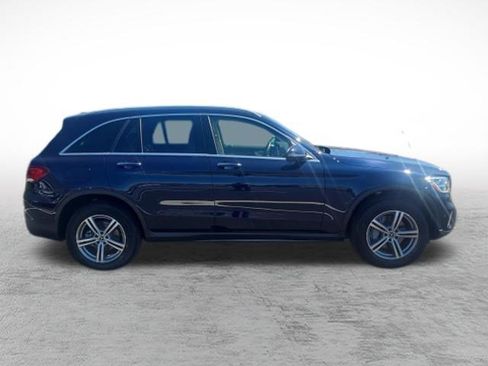 Used 2022 Mercedes-Benz GLC 300 4MATIC image 5
