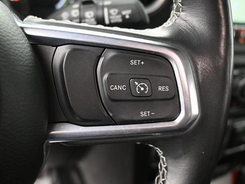 Used 2022 Jeep Wrangler Unlimited Sahara w/ Cold Weather Group image 20