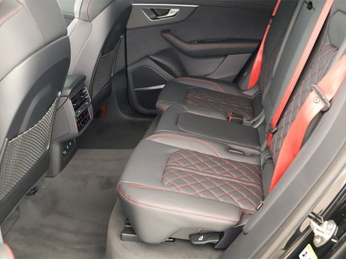 New 2026 Audi Q8 Prestige image 28