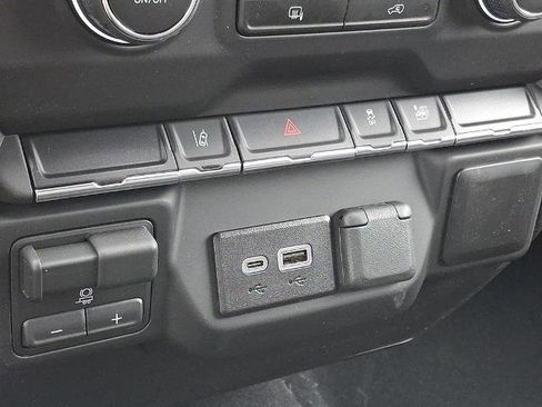 New 2026 Chevrolet Silverado 2500 Custom image 17