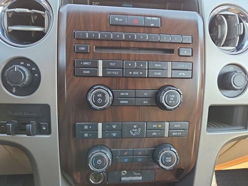 Used 2012 Ford F150 Lariat w/ Lariat Chrome Pkg image 17
