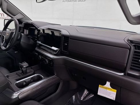 New 2026 Chevrolet Silverado 1500 LTZ w/ LTZ Premium Package image 33
