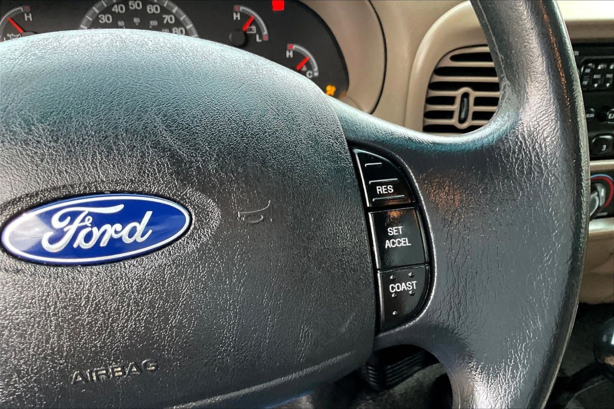 Used 2003 Ford F150 XL RWD image 13