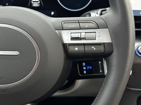 Certified 2024 Hyundai Kona SEL w/ Convenience Package FWD image 9