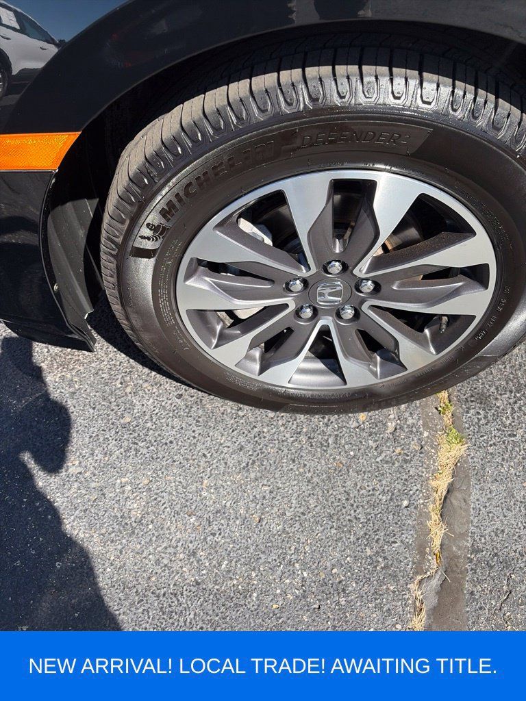 Used 2024 Honda Odyssey EX-L image 14