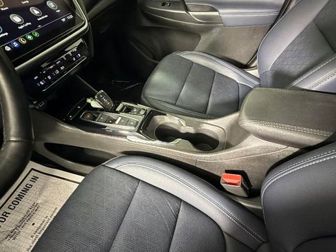 Used 2023 Chevrolet Bolt EUV LT w/ Convenience Package FWD image 23